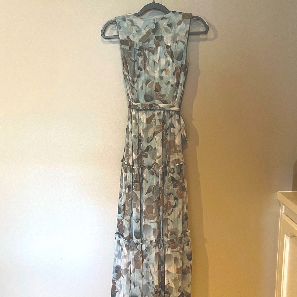 Stunning Calvin Klein Maxi Dress - Picture 10 of 10